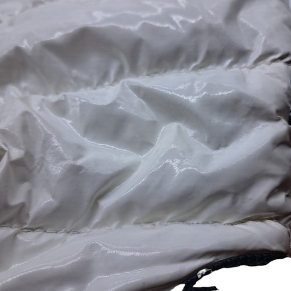 Madden Girl Iggloo Platform Puffy Snow Boots White Size 7M - Picture 9 of 16